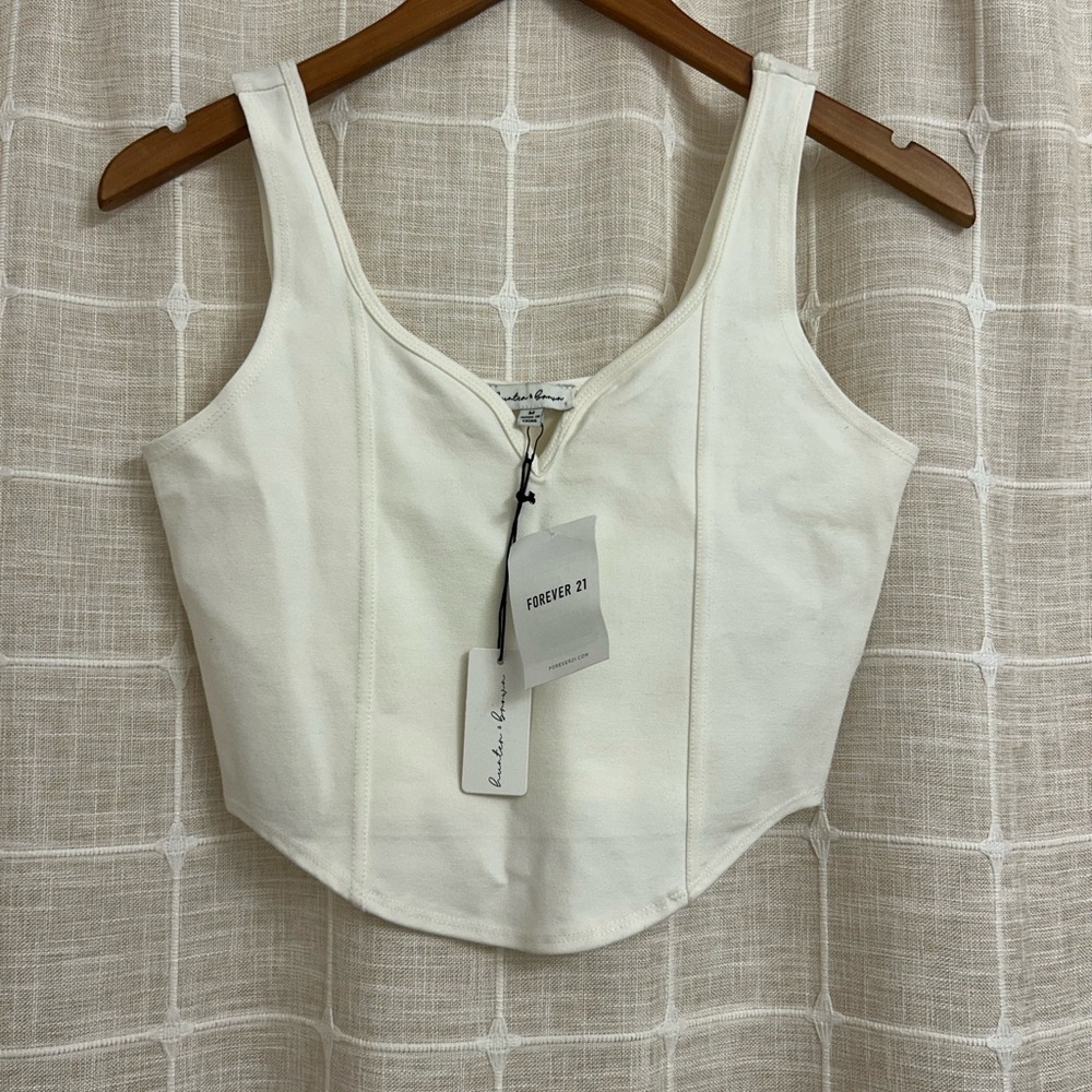 NWT Forever 21 Crop Tank Top M